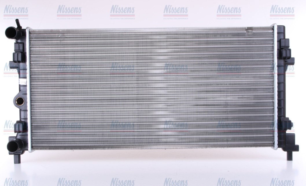 Радиатор охлаждения (Polo МКП) Nissens 640012 аналог 6R0121253(A,L)/6RF121253