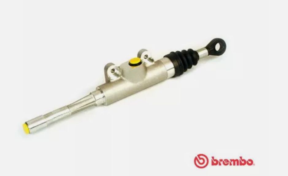 Главный цилиндр сцепления (E34) Brembo C06004 аналог 21521155425  C06004